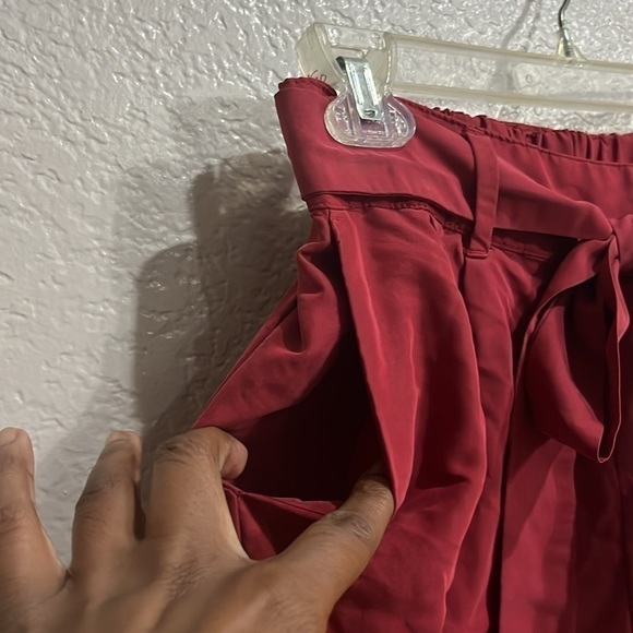 Old Navy Red High Waisted Pants with Belt Size S - Picture 7 of 11